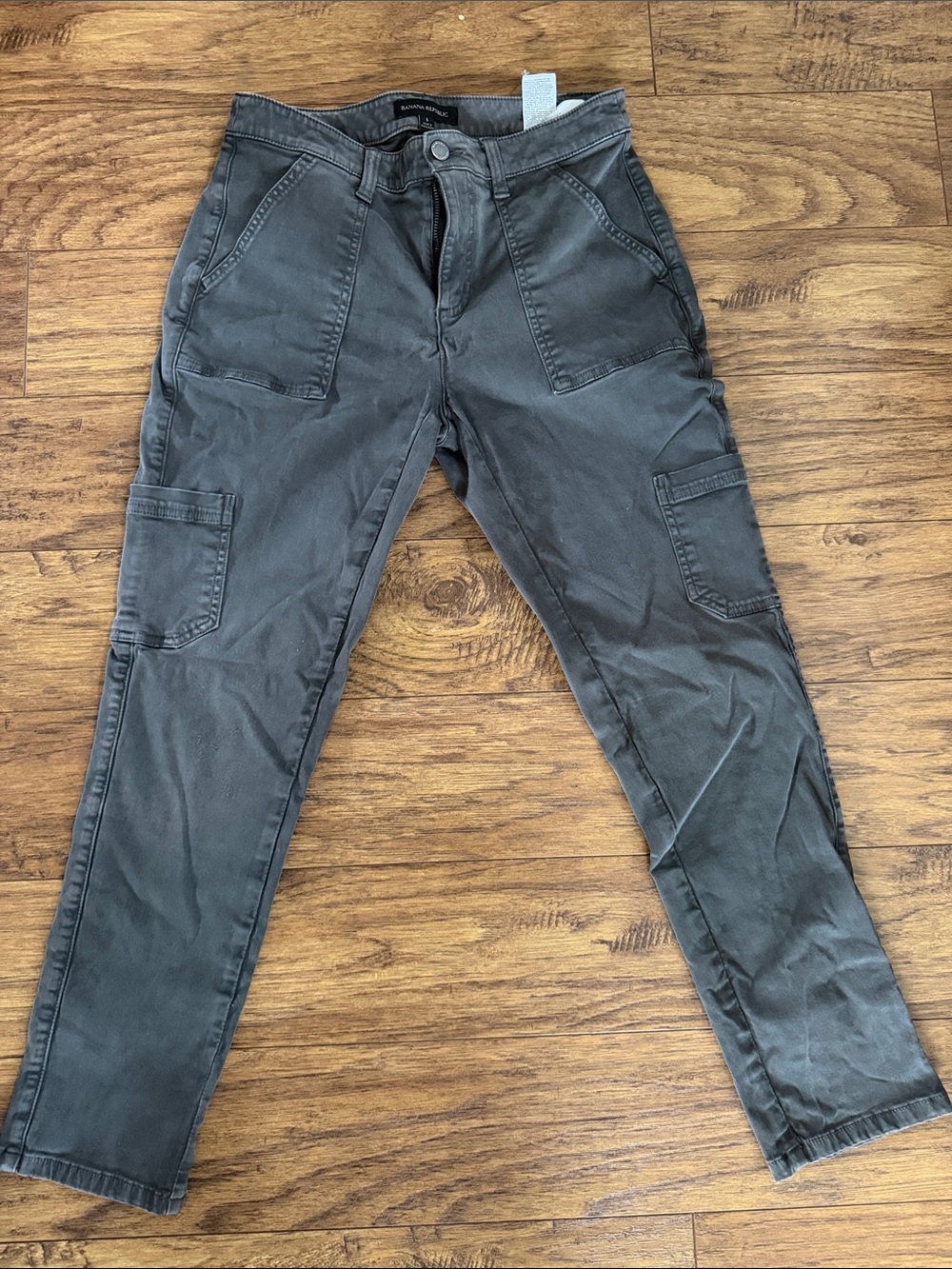 women’s cargo pants banana  republic size 6